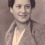 Iris Samuel 1935 <br>Photo courtesy of Shlomo Katanka</br>