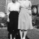 Photo of Isabella Jacobs - Helen Redmond's gt,gt, grandmother. <br>Helen is not sure of the exact date - or the place, but Isabella is with her grand-daughter Betty Cormack</br><br> Helen guesses that it was taken in the late 1940's in Solebay Street, Stepney where Isabella lived </br><br>Photo Courtesy of Helen Redmond</br>