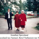 Jonathan Speculand, Iris Speculand nee Samuel, Beryl Nathanson nee Samuel <br>Photo courtesy of Shlomo Katanka</br>