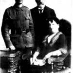First World War photo of the Susman family. (This copy has been tidied up) Left to right: Daniel Susman, Julius Susman, Jane Susman (nee Jacobs) <br>Photo submitted by Peter Susman via Debbie Bozkurt</br>